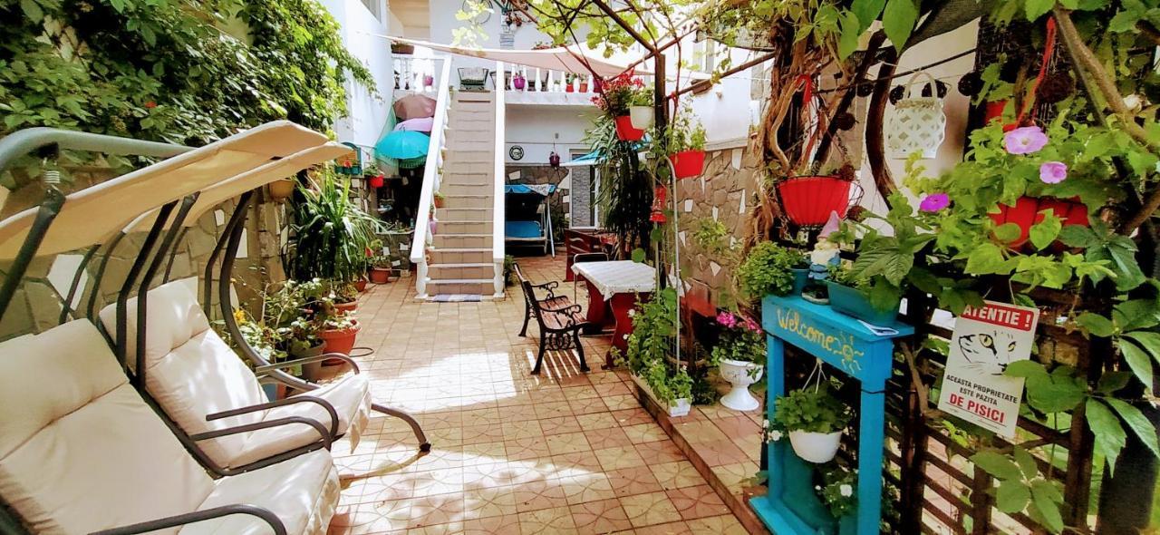 Vila Traian Si Teodora Costinesti Exterior photo